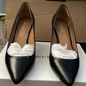 Calvin Klein Gayle Rid Skin 7.5